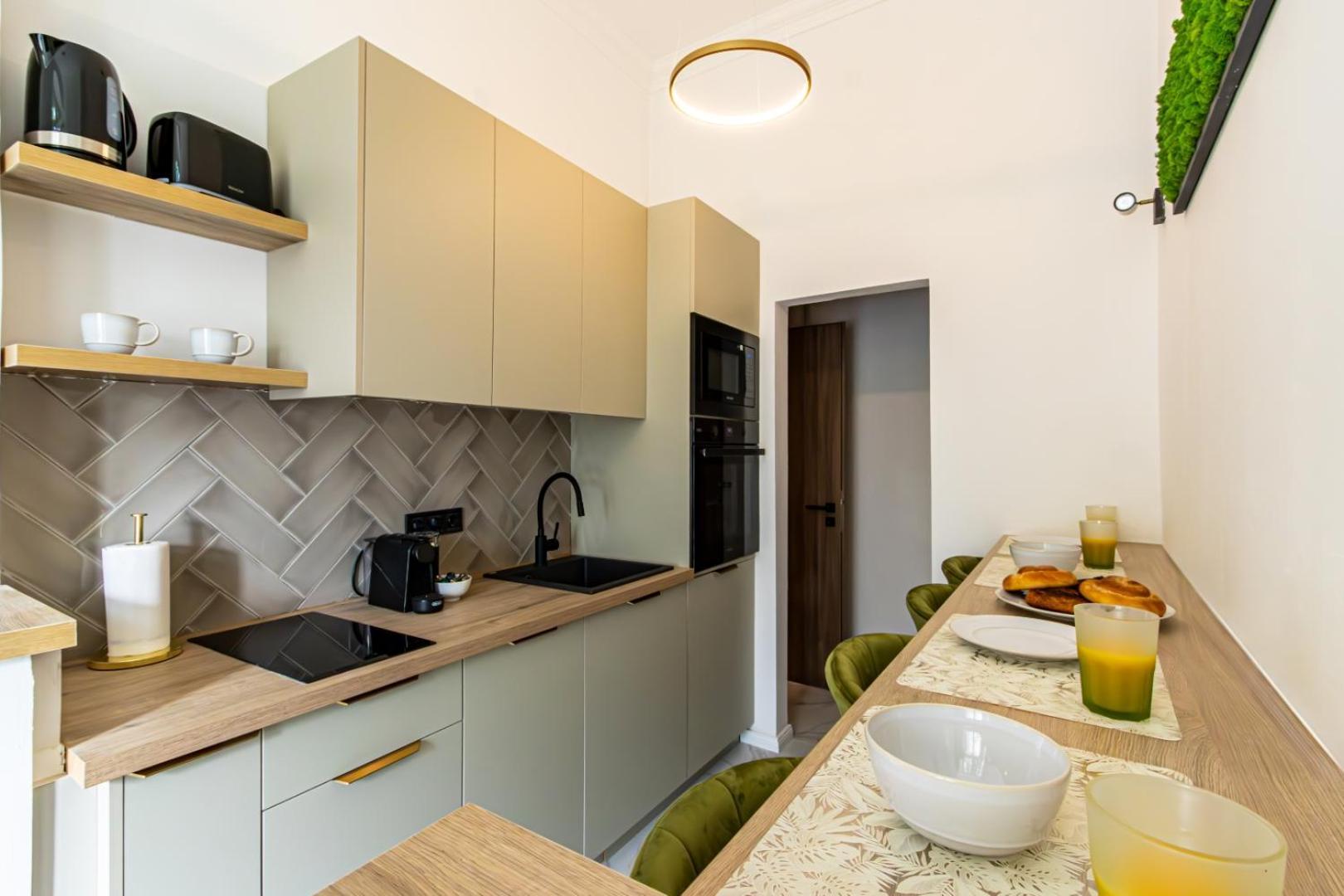 Oasis Apartment On The Broadway With Ac Boedapest Buitenkant foto